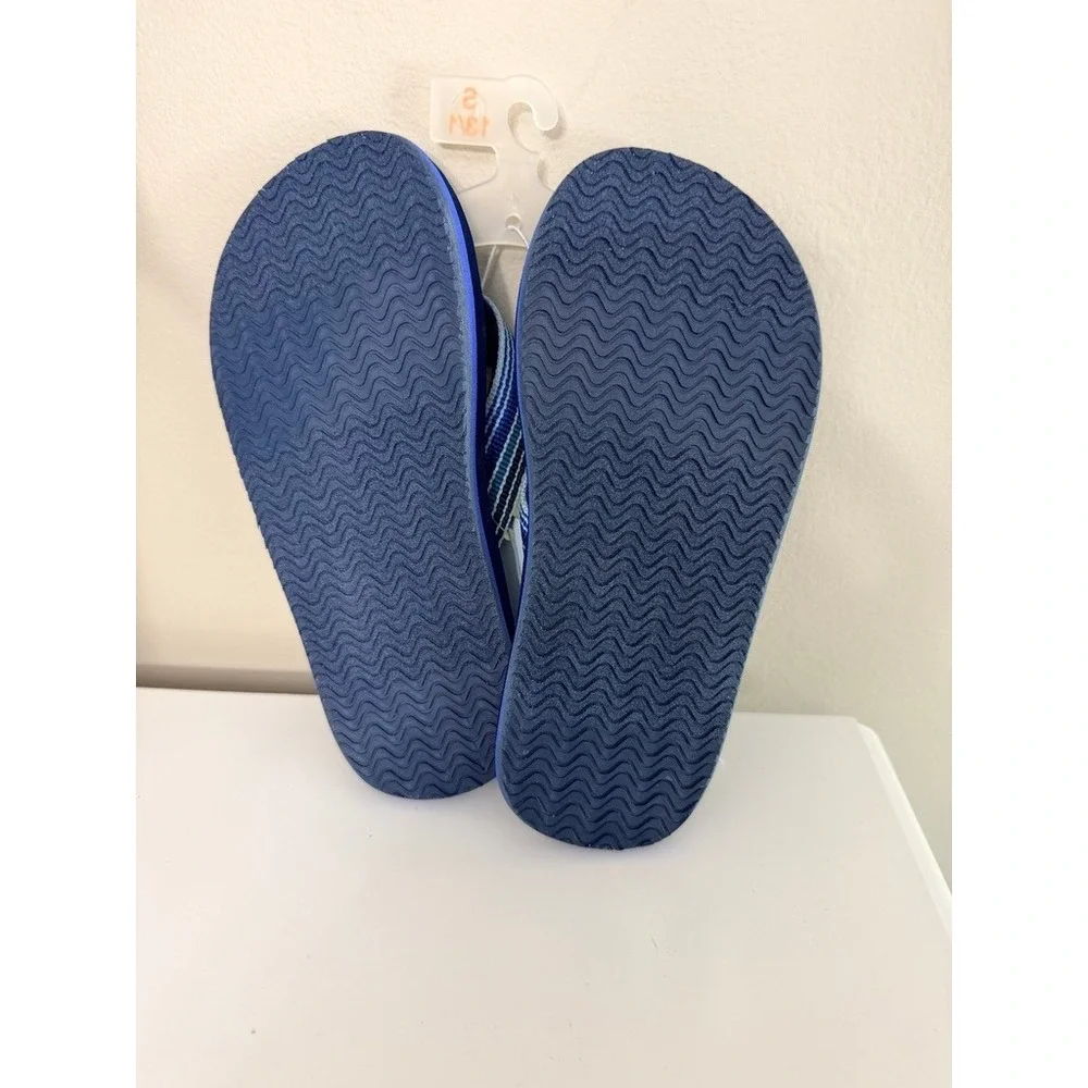 Cat & Jack Flip Flops Boys Size S 13/1 Navy Blue Striped Sandals NWT